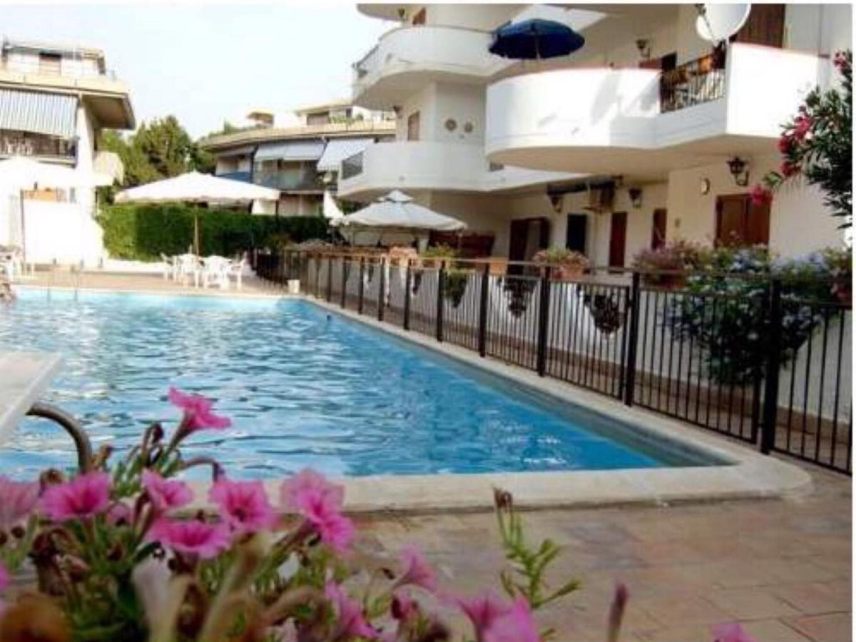 Emily Home Giardini Naxos Exterior photo