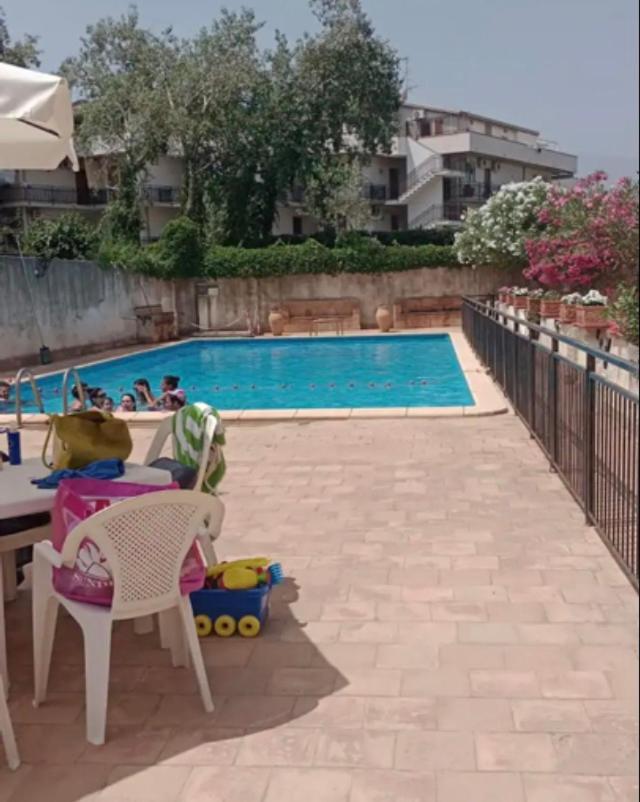 Emily Home Giardini Naxos Exterior photo
